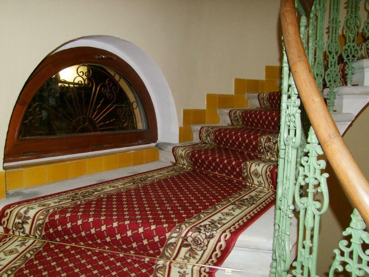 Apartman Pod Rozhlednou رودنيتسي ناد لابيم المظهر الخارجي الصورة
