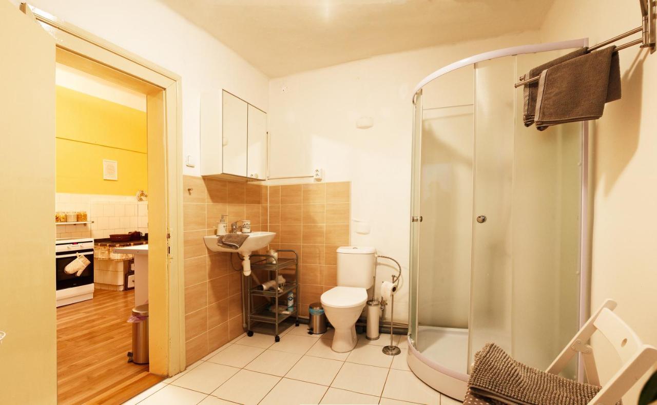 Apartman Pod Rozhlednou رودنيتسي ناد لابيم المظهر الخارجي الصورة